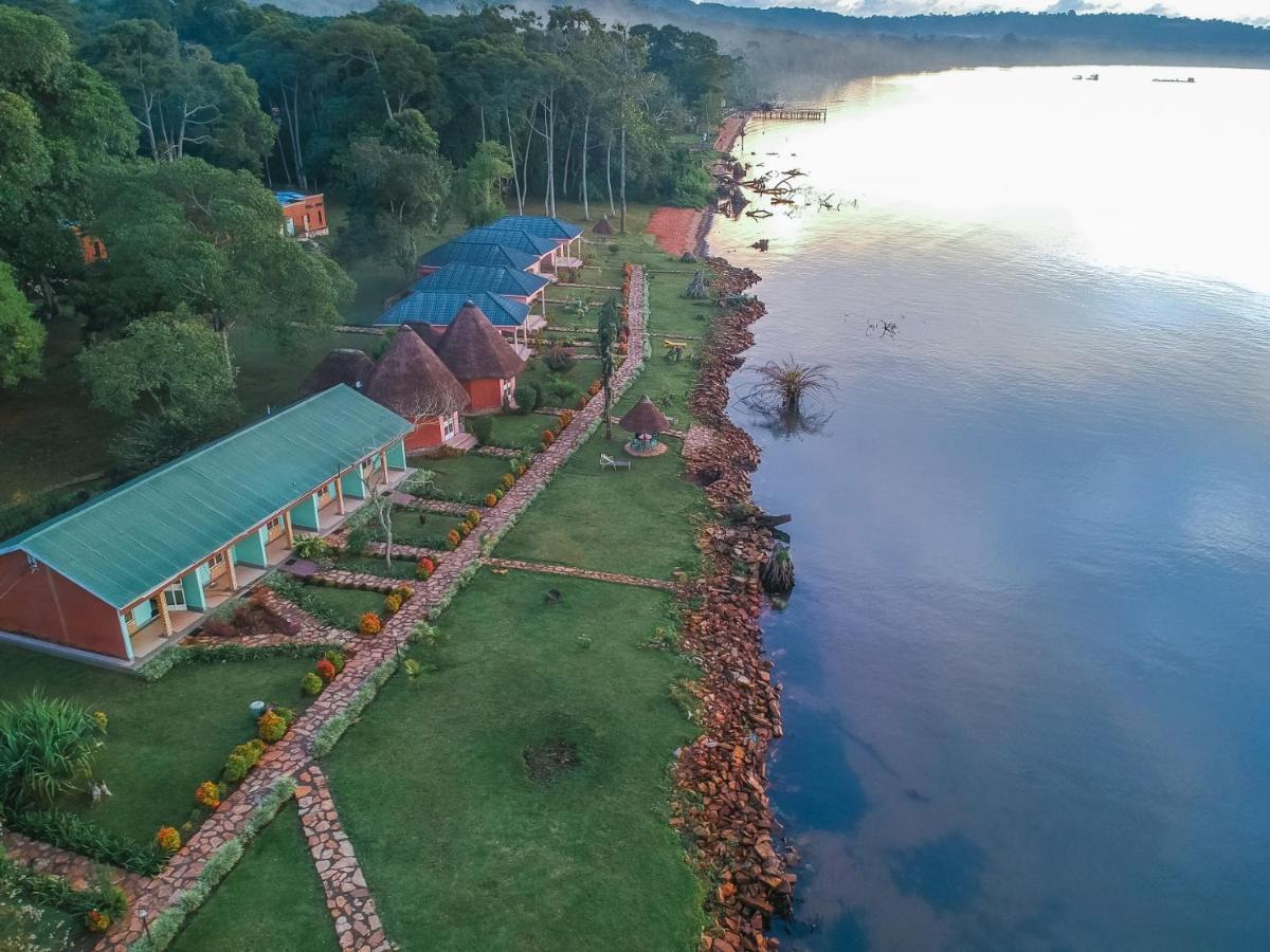 Mirembe Resort Beach Hotel Ssese Kalangala Exterior foto