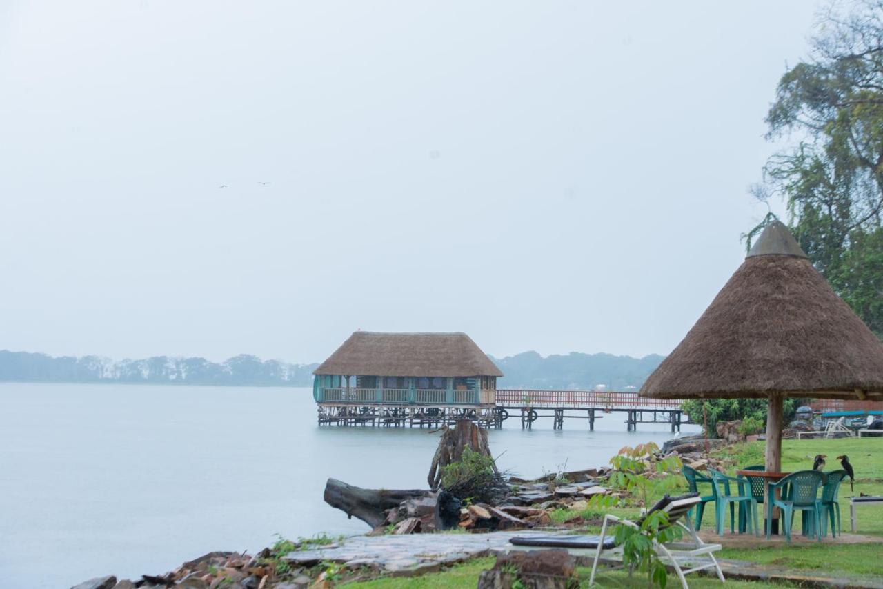 Mirembe Resort Beach Hotel Ssese Kalangala Exterior foto