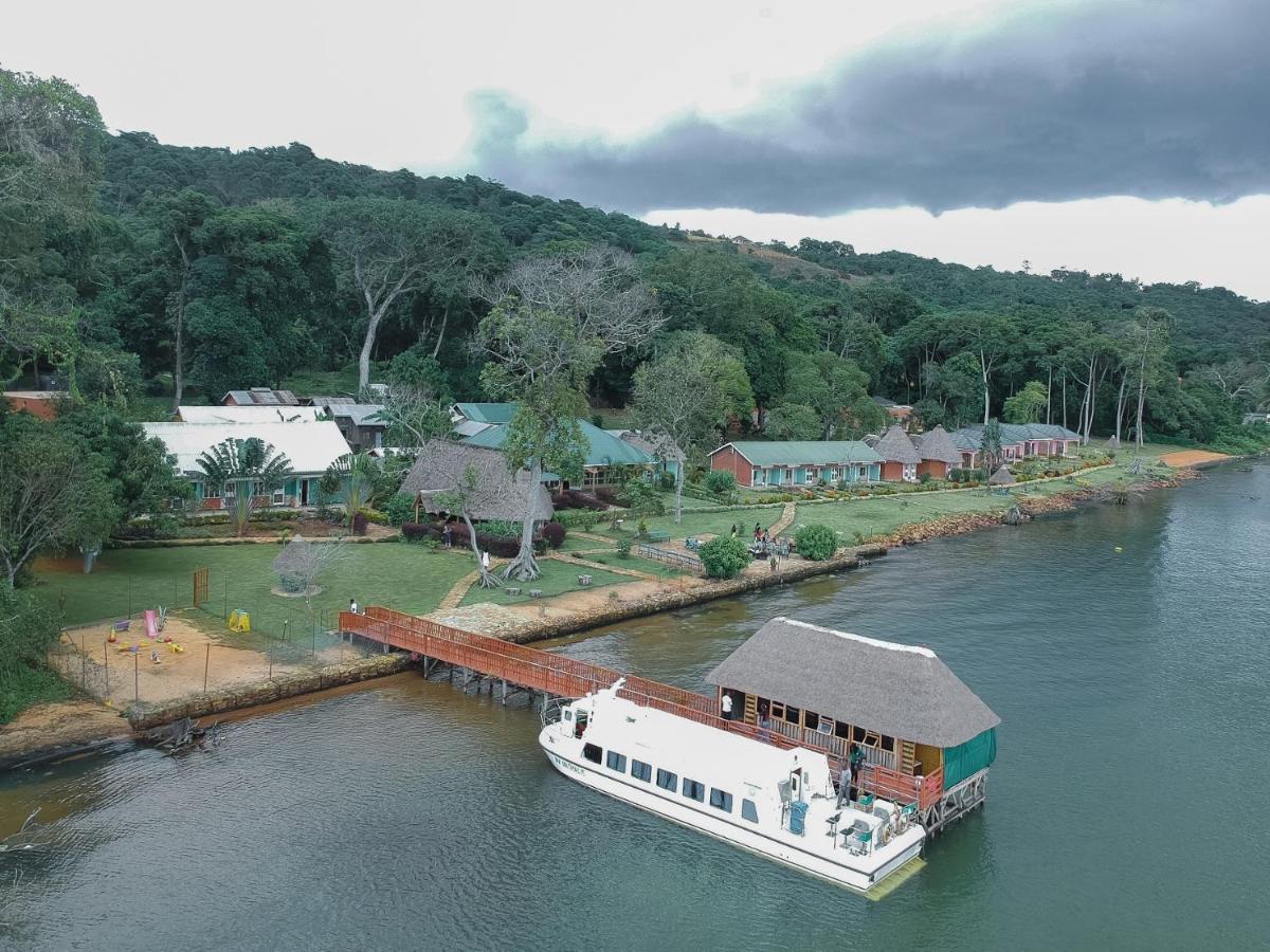 Mirembe Resort Beach Hotel Ssese Kalangala Exterior foto