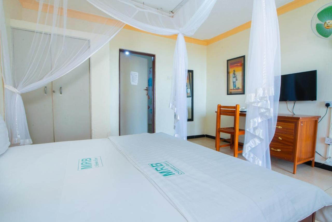 Mirembe Resort Beach Hotel Ssese Kalangala Exterior foto