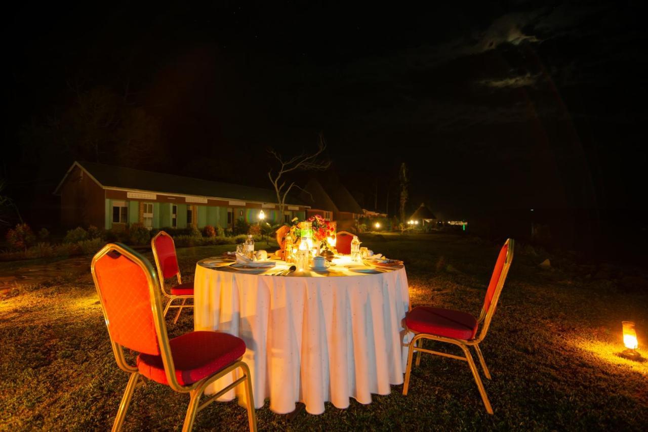 Mirembe Resort Beach Hotel Ssese Kalangala Exterior foto